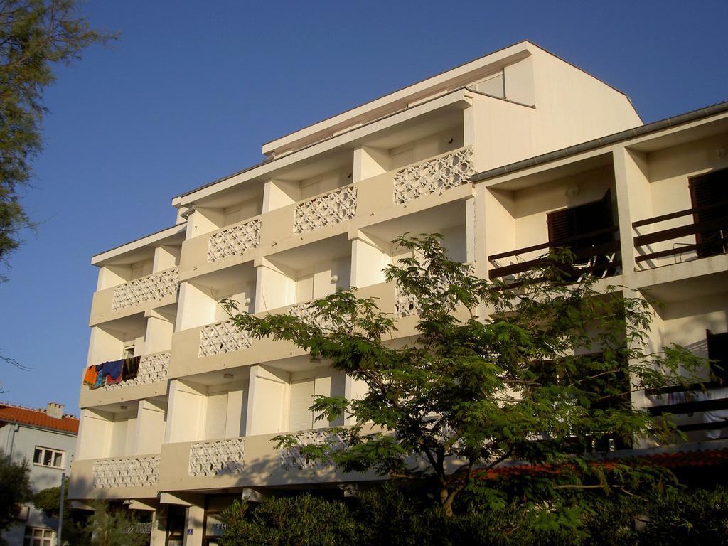 Apartments Galeb Pag - Beach 파그 외부 사진