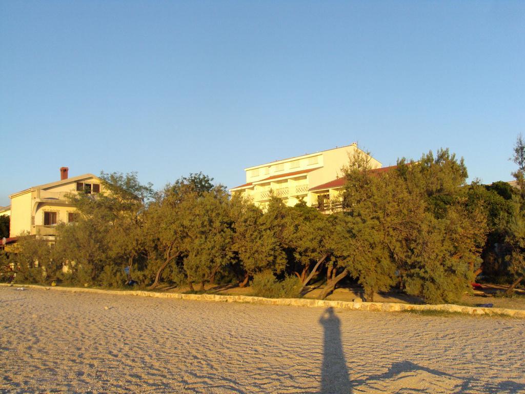 Apartments Galeb Pag - Beach 파그 외부 사진