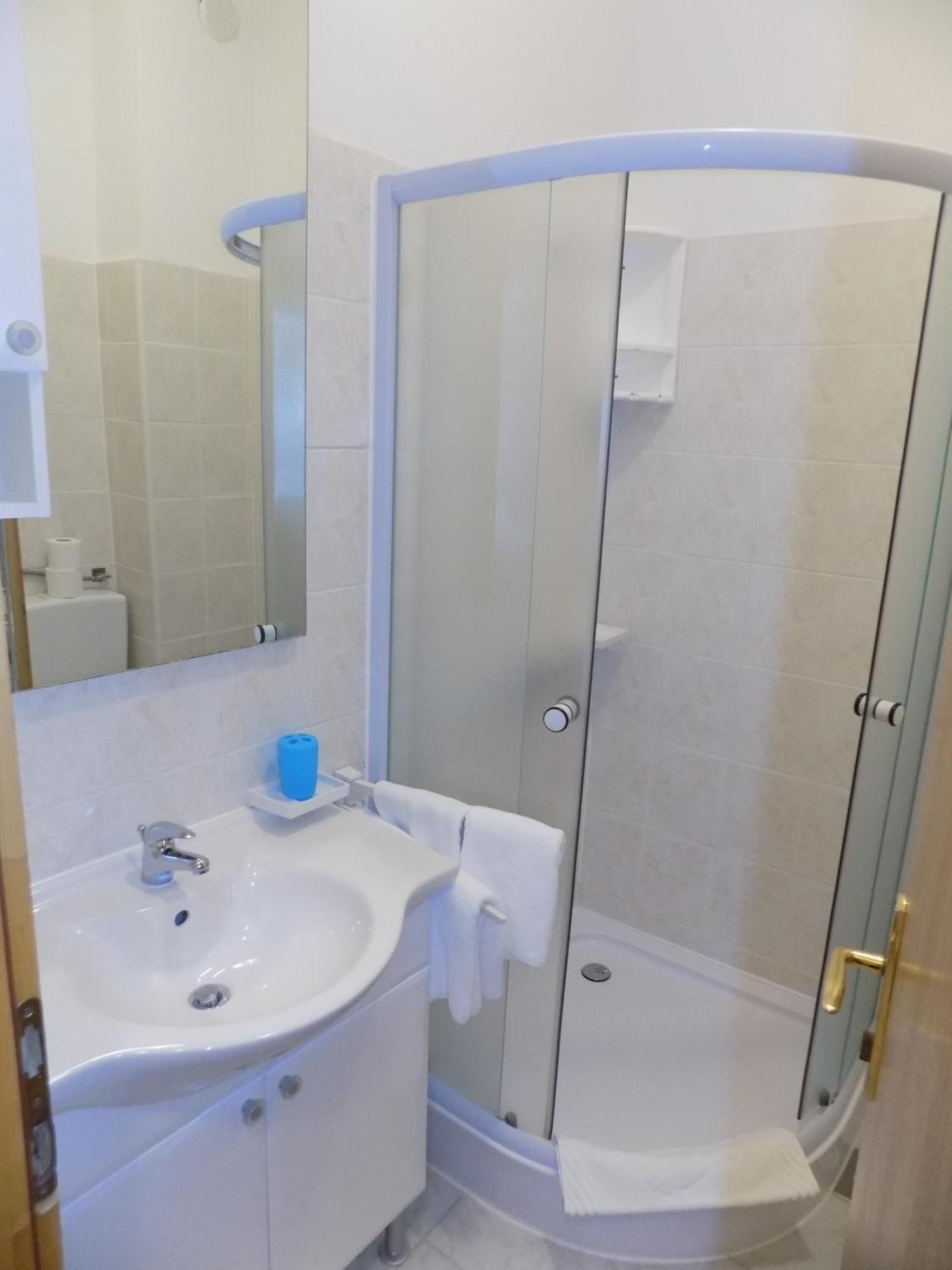 Apartments Galeb Pag - Beach 파그 객실 사진