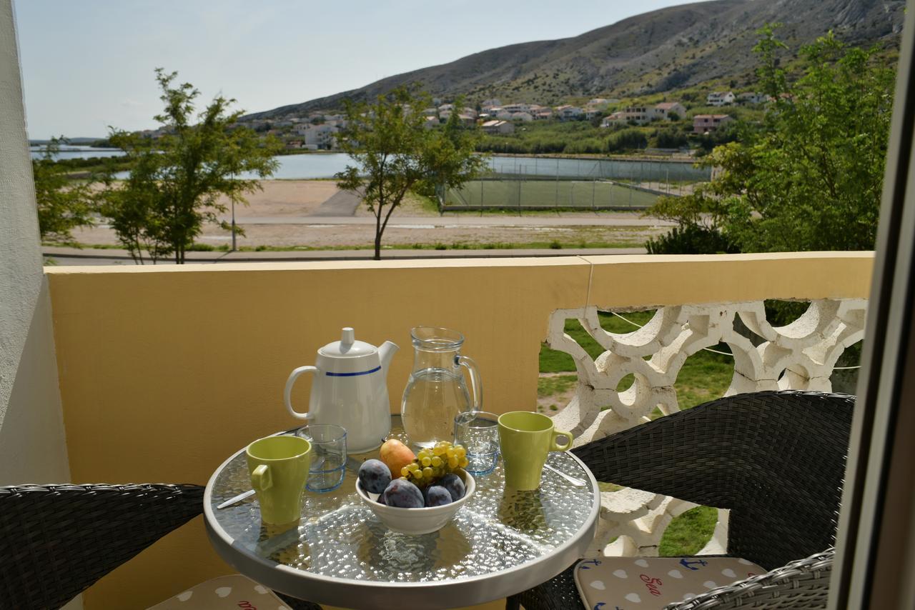 Apartments Galeb Pag - Beach 파그 외부 사진